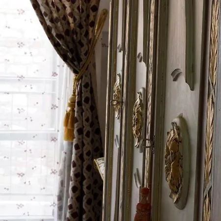 Casa Vittoria Bridge Bed & Breakfast