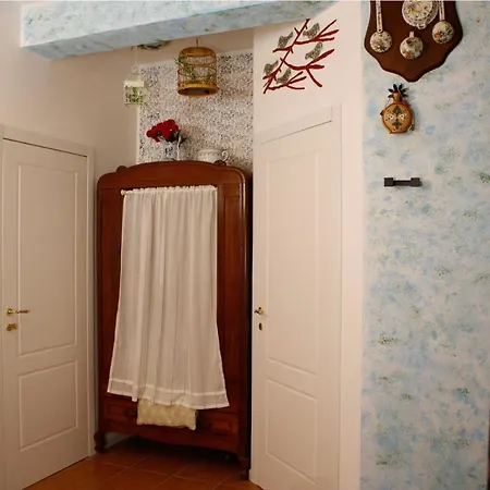 Casa Vittoria Bridge Bed & Breakfast Verona